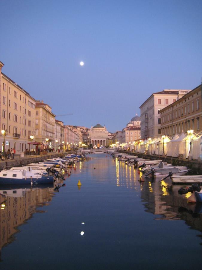 La Casa Di Fulvio Lejlighed Trieste Eksteriør billede